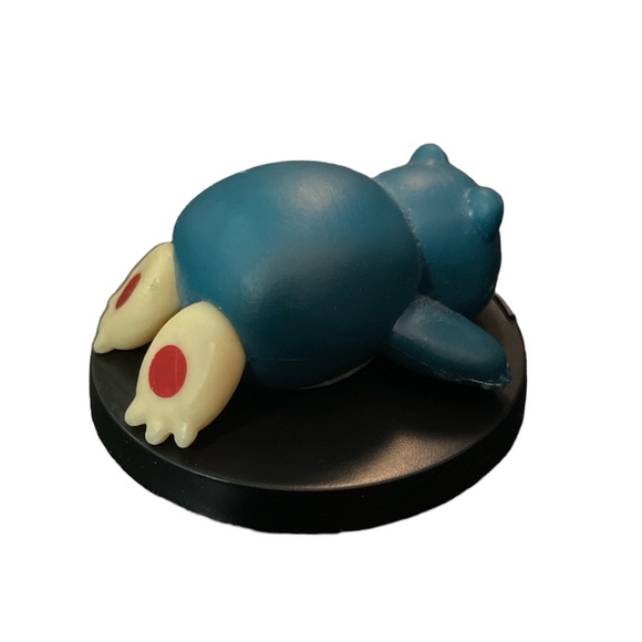 Cute Small Snorlax Desk Buddy - Picture 3 of 5